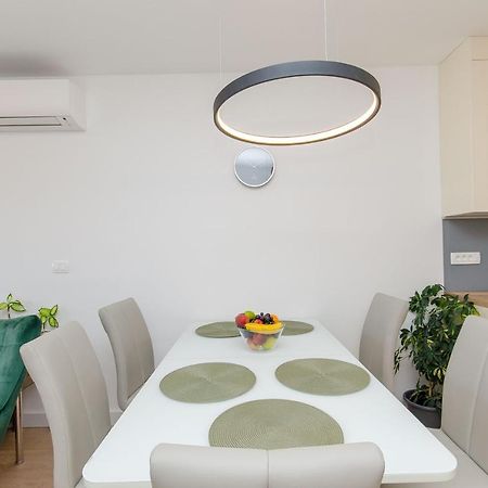 Modern Living Apartment Airy Split Eksteriør bilde