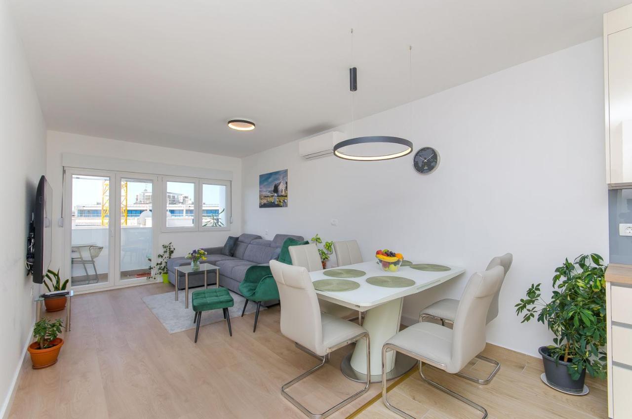 Modern Living Apartment Airy Split Eksteriør bilde