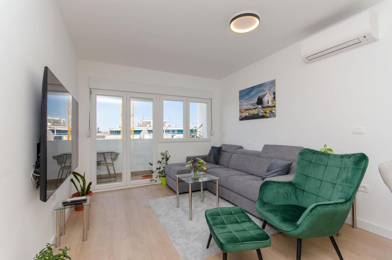 Modern Living Apartment Airy Split Eksteriør bilde